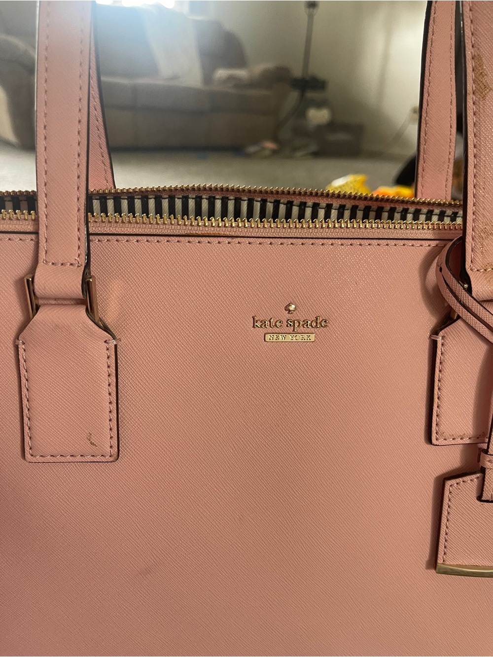 Kate Spade New York Cameron Street Lucie Tote. Light pink glam classy - Picture 2 of 10